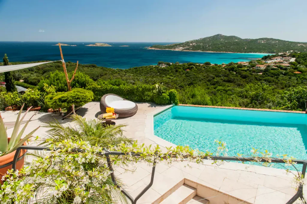 Discover the Splendor of Luxury Villas in Italy with Le Collectionist